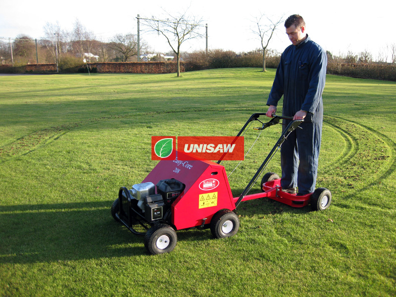 Самоходный аэратор Redexim Easy Core 208