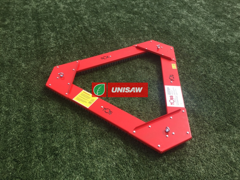 Треугольная щетка TOSS А 1800