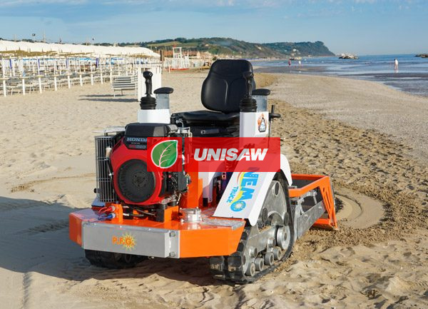 Пляжеуборочная машина PFG Nemo Track