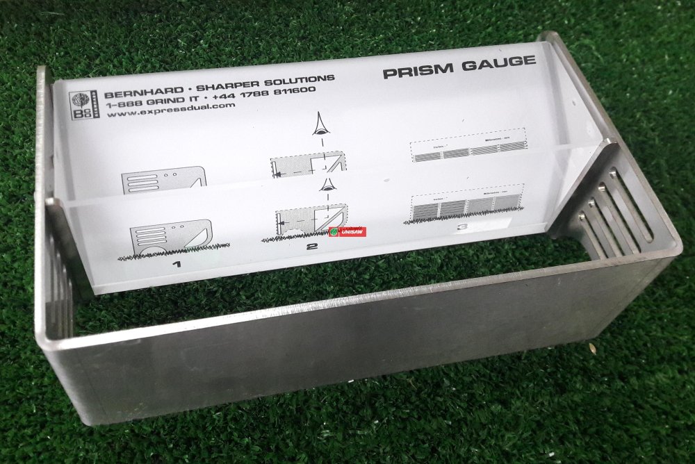 Измерительное устройство высоты травы 